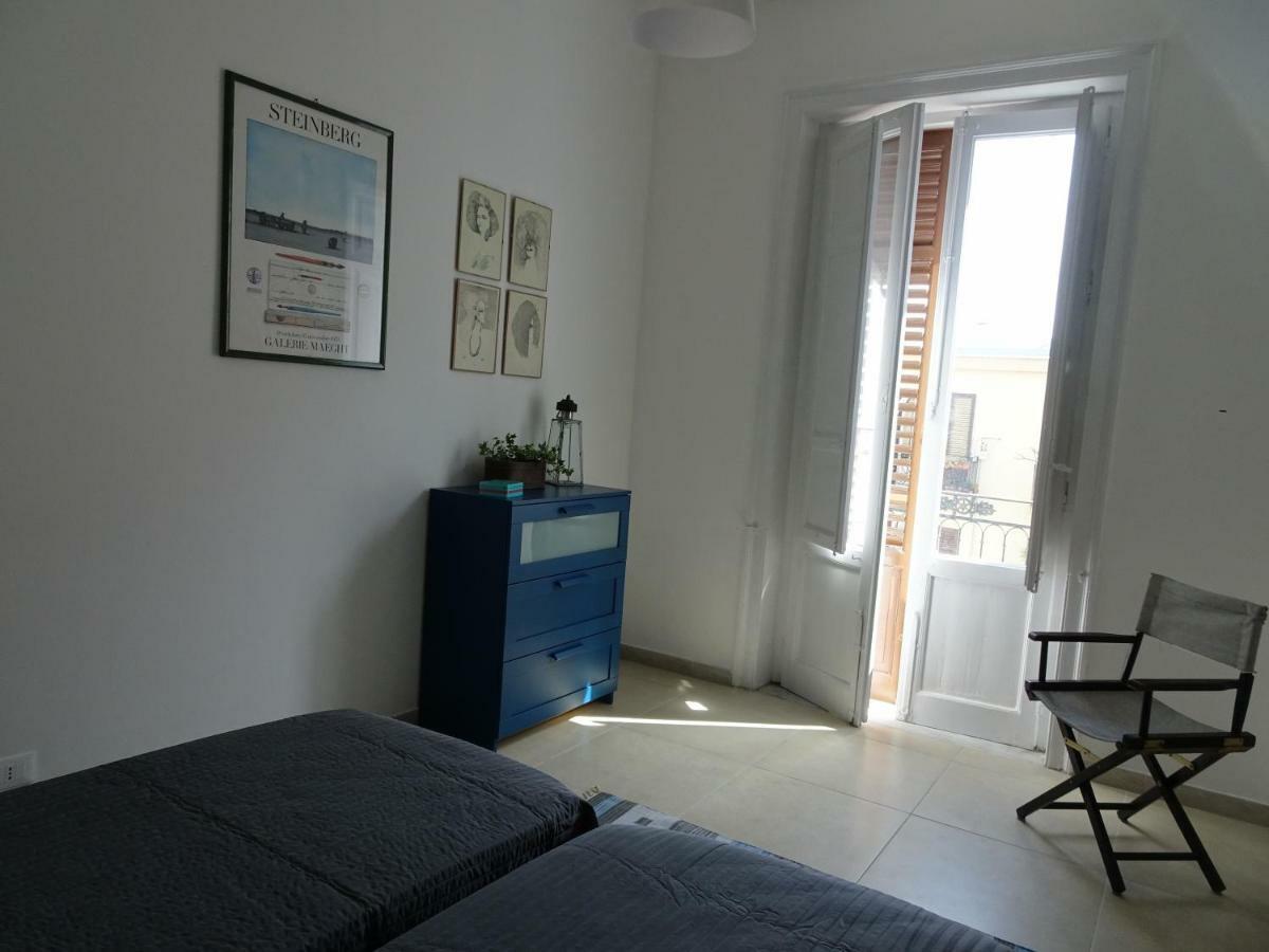 Casa Paloma Charme Apartment Palermo Bagian luar foto